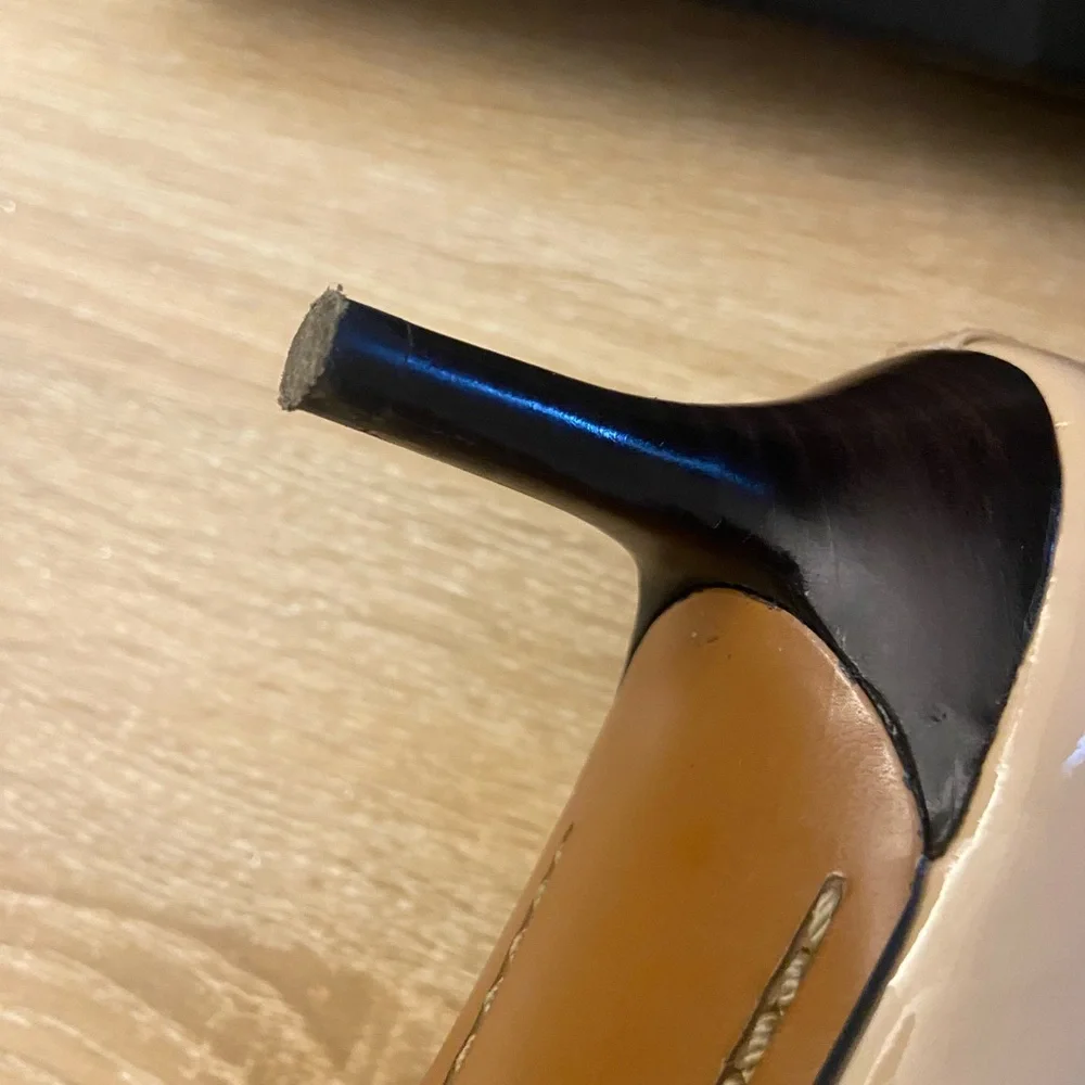 Coach Tan Heels Pointed Toe Classic - Picture 6 of 11